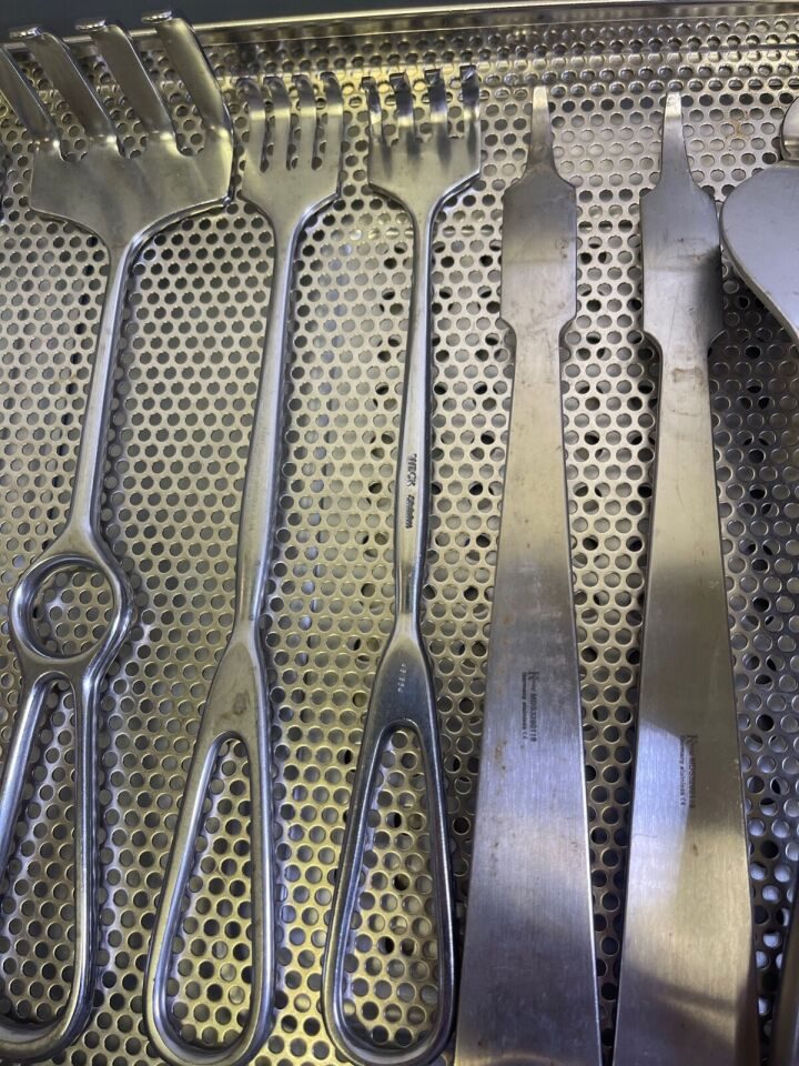 VARIOUS  66 Piece Konig Weck Jarit Patella Instrument Set w Sterilization Case — photo 3