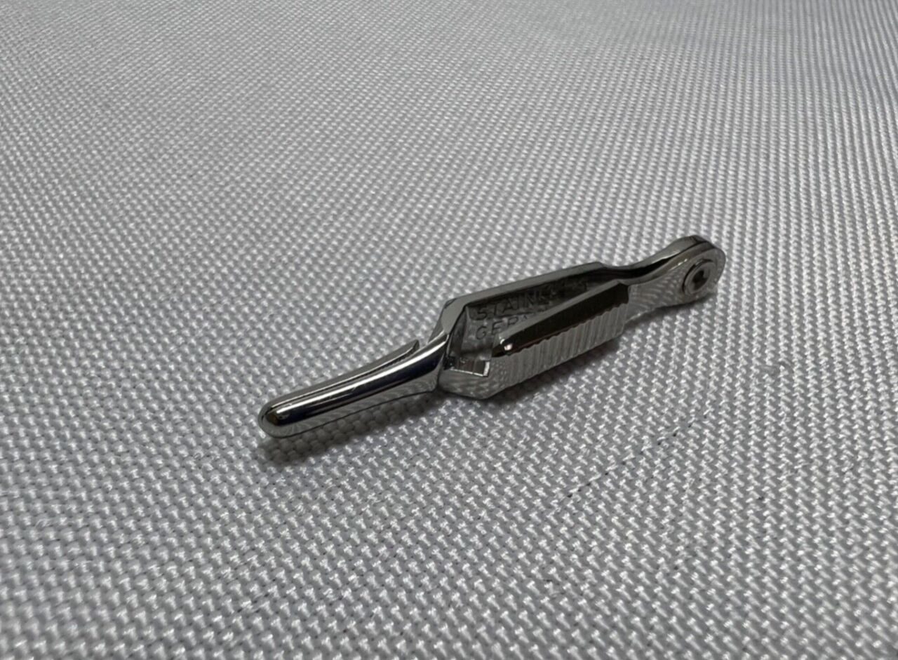 STORZ E3900 Bull Dog Serrefines 10mm Serrated Jaws — photo 2