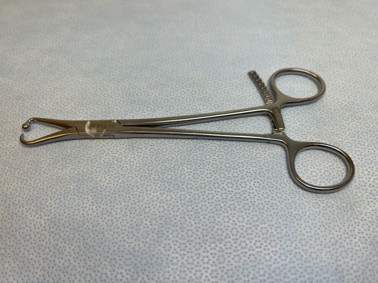 SYNTHES 398.66 Holding Forceps w/ Ball