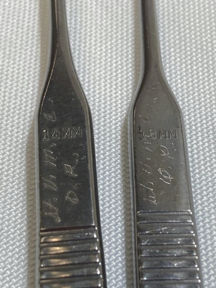 INSTRUMENT ASSOCIATES 11" 14mm & 18mm Cushing Vein Retractors — photo 7