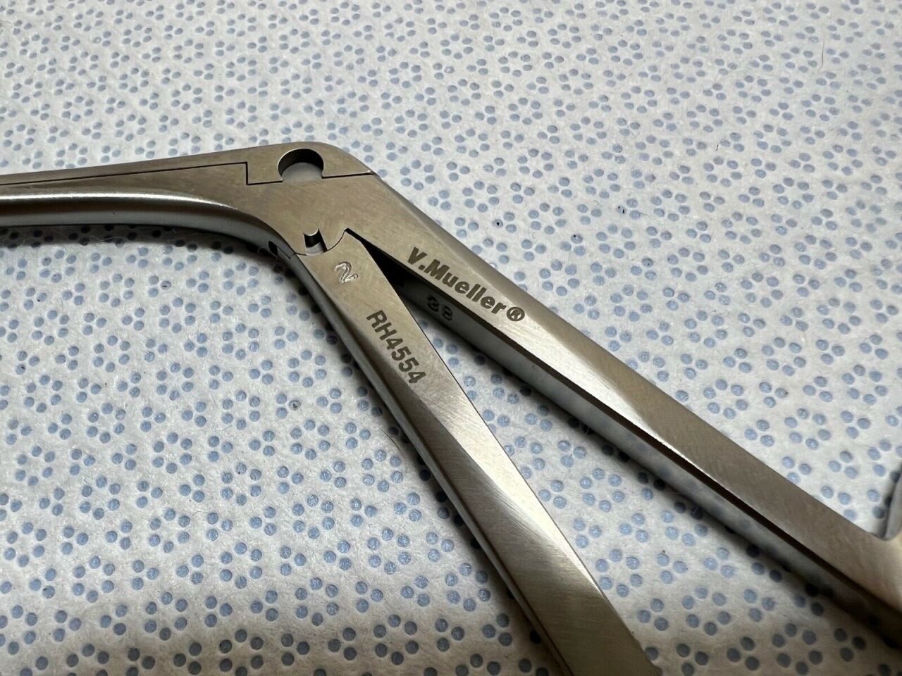 V. MUELLER RH4554 Surgical 8mm Triangular Meltzer Adenoid Punch Forceps ENT — photo 2