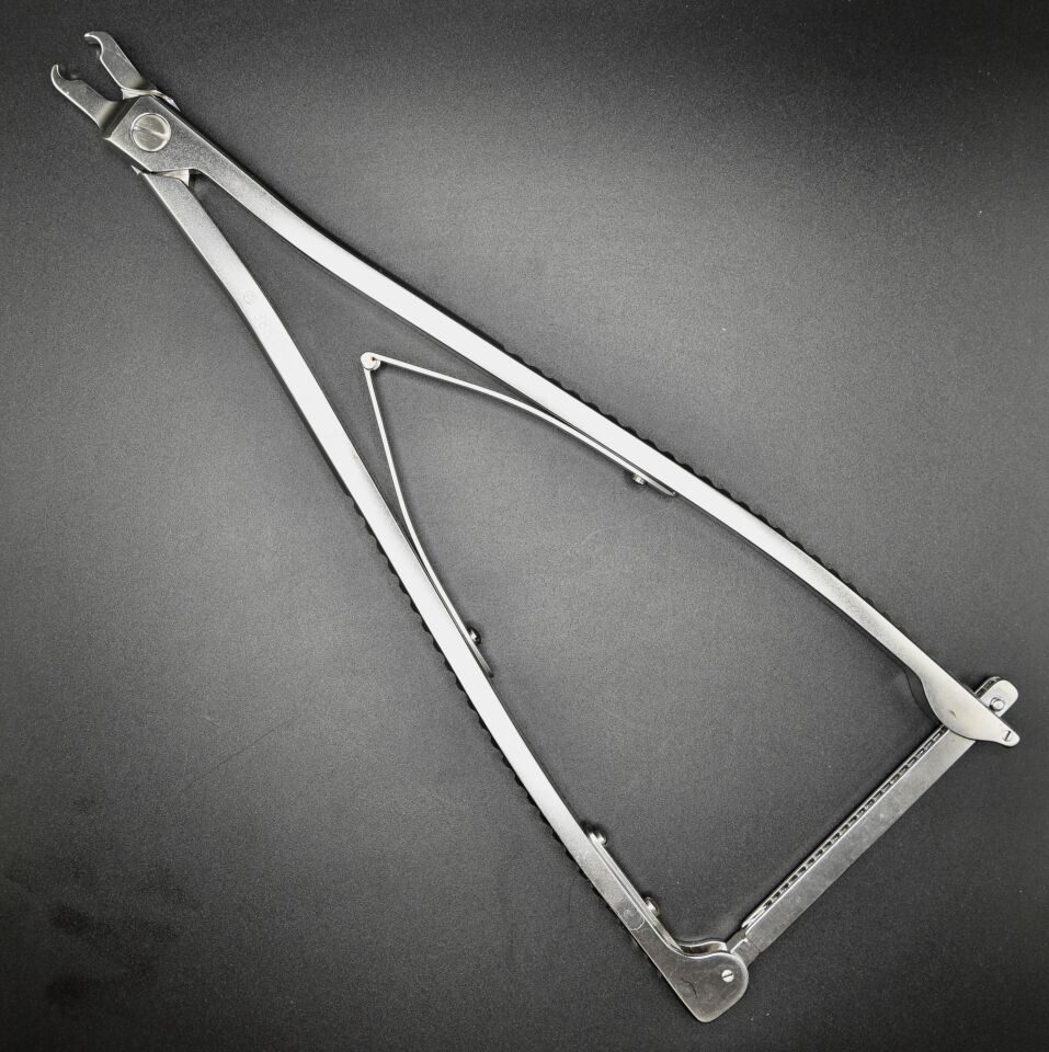 SYNTHES 388.409 6mm Rod Holding Forceps w/ Narrow Jaws, ClickX, Reference