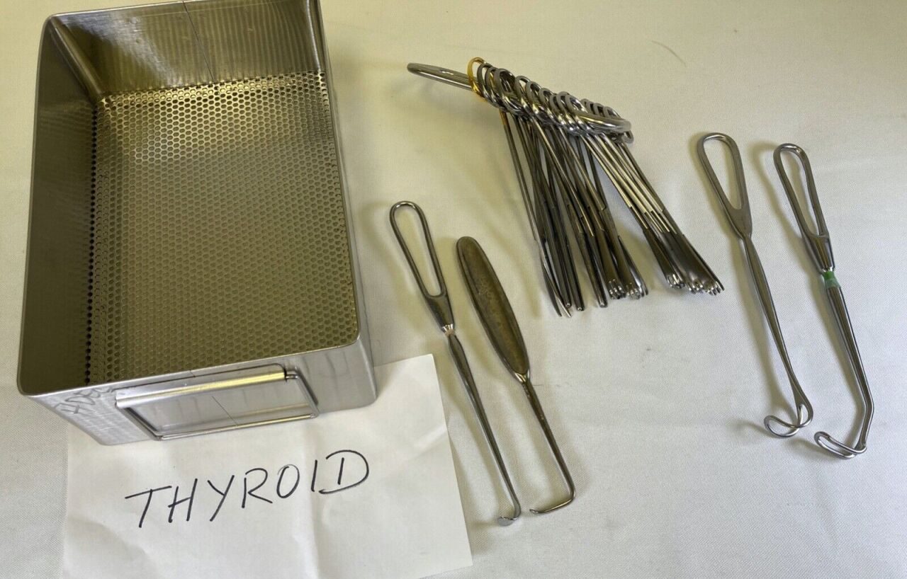 15 Piece V Mueller Codman & Sterilization Pan General ENT Thyroid Instrument Set — photo 1