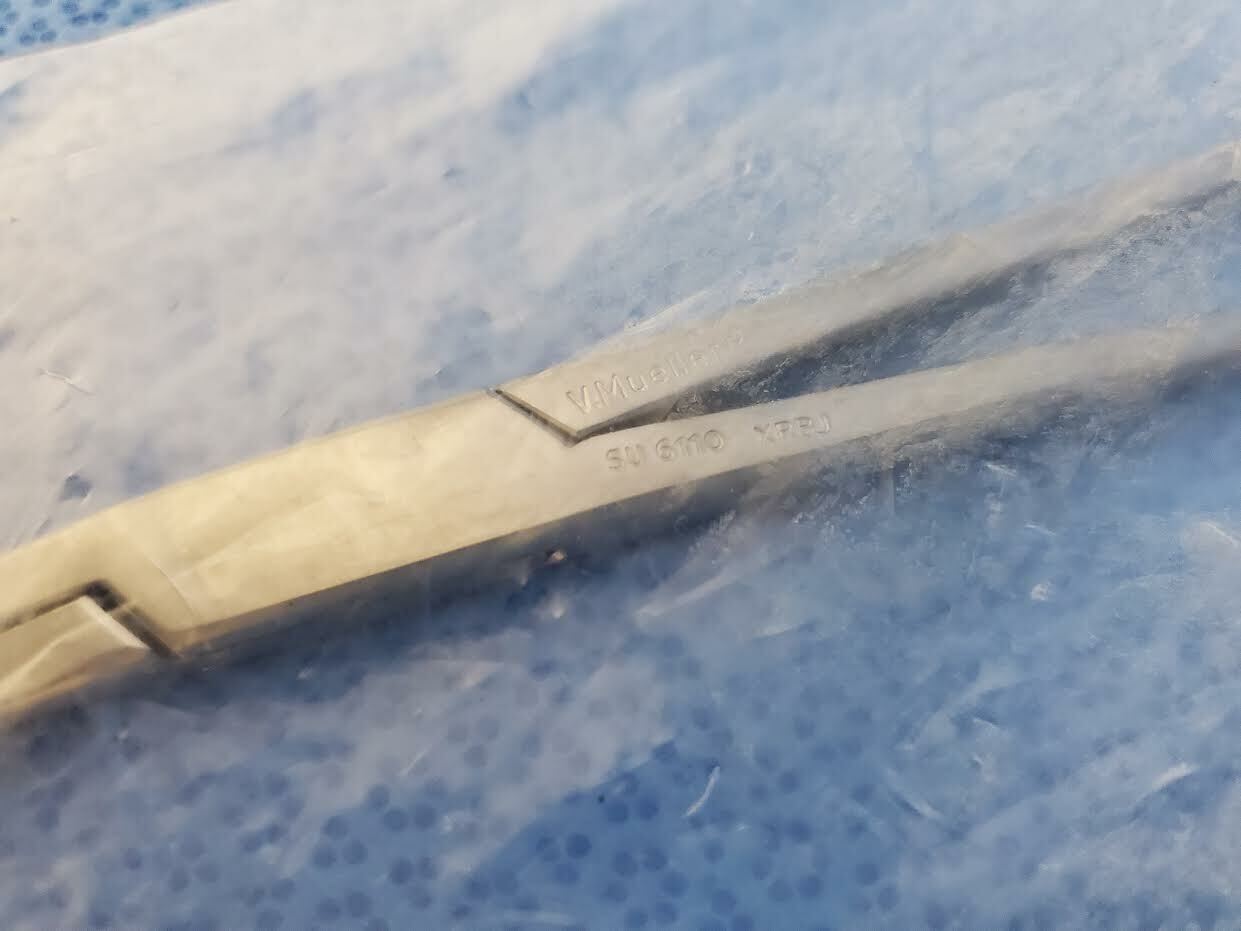 V. MUELLER SU6110 Glassman Angled Gastrointestinal Clamp 9" — photo 2