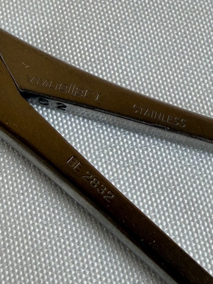 V. MUELLER BE2832 Jako Microlaryngeal Scissors Straight Sharp Tip 23cm — photo 2