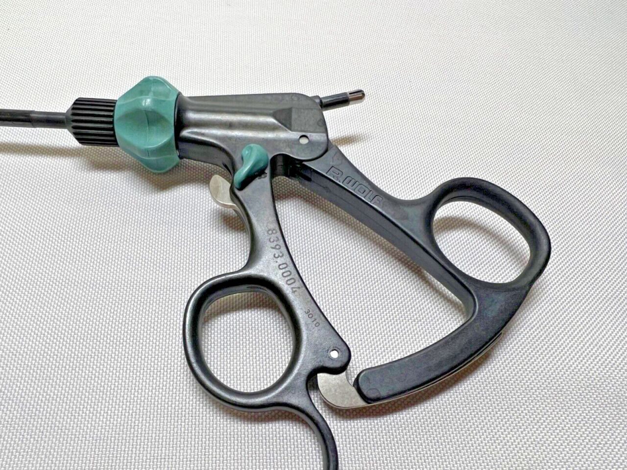R. WOLF 8393.0004 Laparoscopic Ratcheting Monopolar DA 5mm Cup Grasping Forcep — photo 4