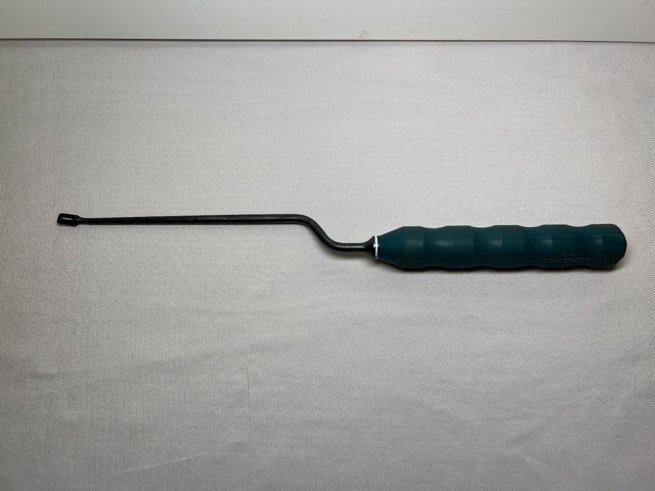 SYNTHES Rectangular 03.605.503  Angled Bayoneted Curette — photo 4