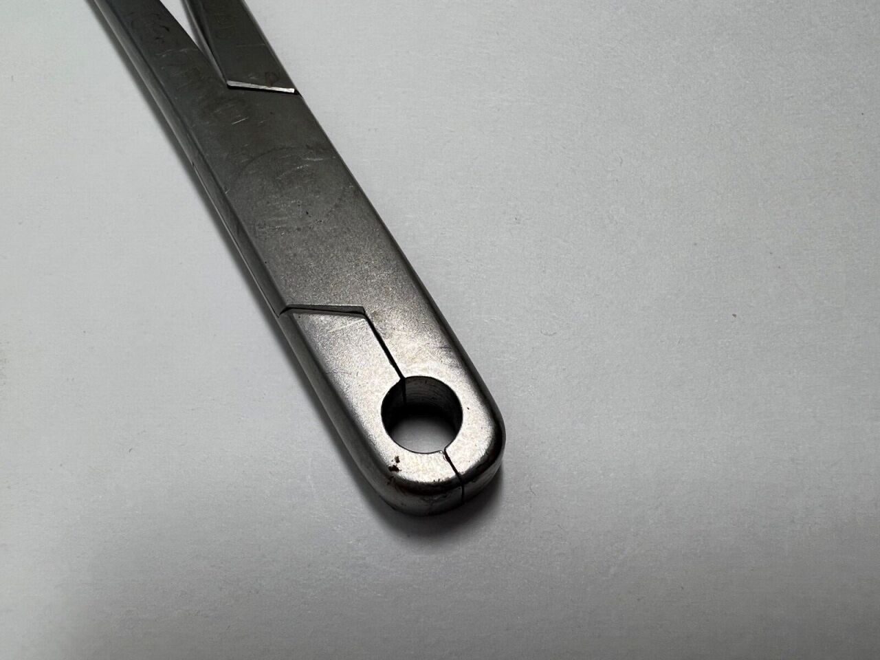 LS-200 6.35mm Holding Forceps — photo 4
