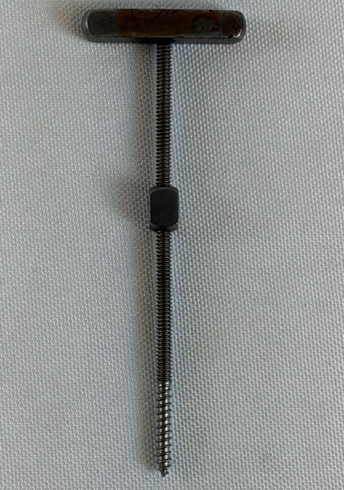 W. LORENZ Carroll Girard Screw T-Bar Maxillofacial Orthopedic Instrument — photo 5