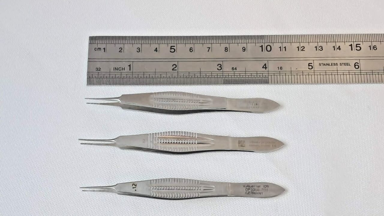 V. MUELLER OP3308-001 & OP3308-002 Castroviejo Corneal Suturing Forceps Set — photo 7