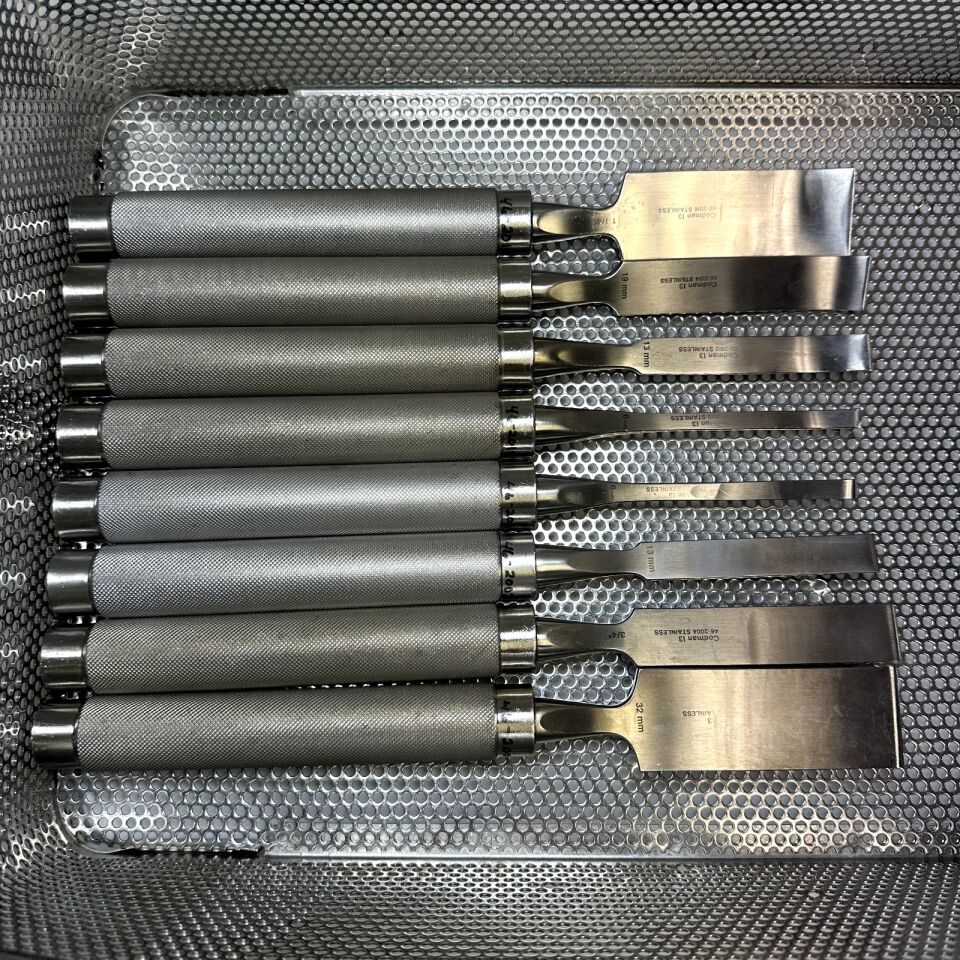 CODMAN OptiLength 11" Set of 8 Straight & Curved Osteotomes w/ Case — photo 8