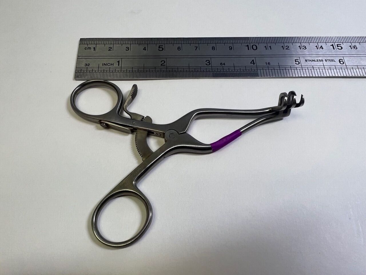 Retractor 3 x 2 Prong Teeth — photo 3