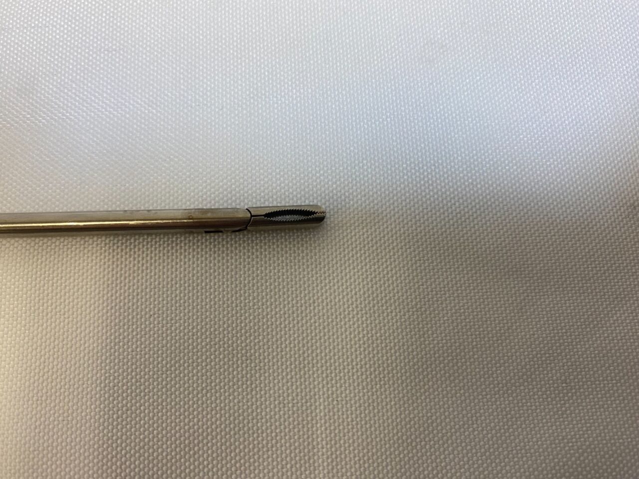 R. WOLF 8383.301 5mm Laparoscopic Blunt Tip Grasper — photo 4