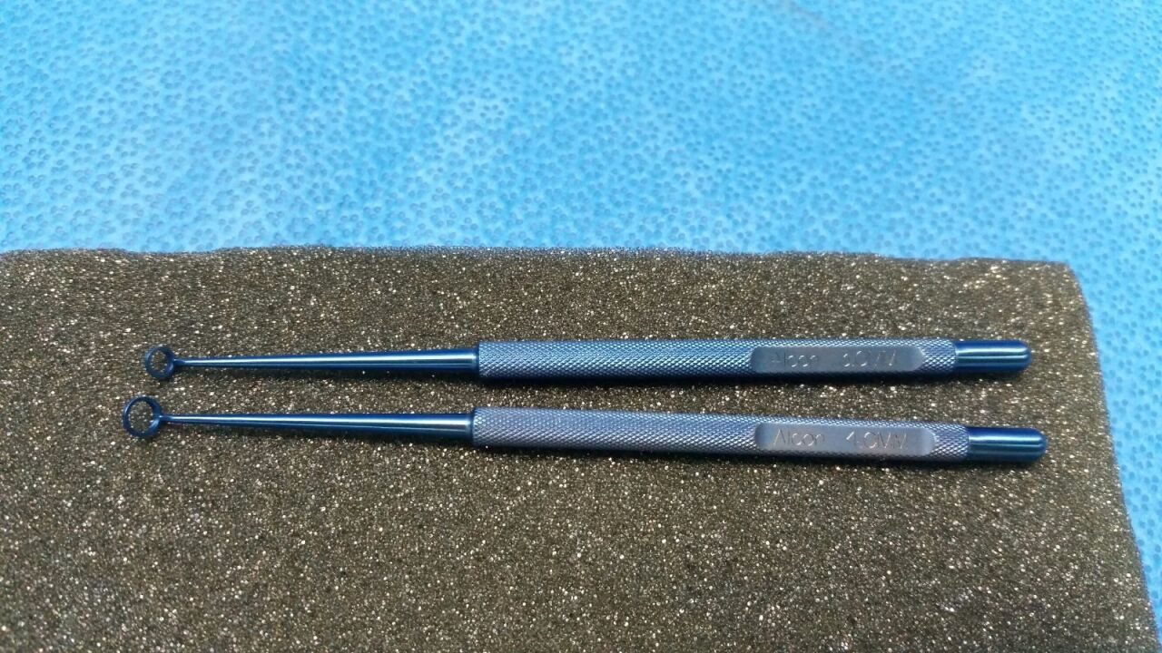ALCON 3mm & 4mm Titanium Plain Optical Zone Markers w/ Cases