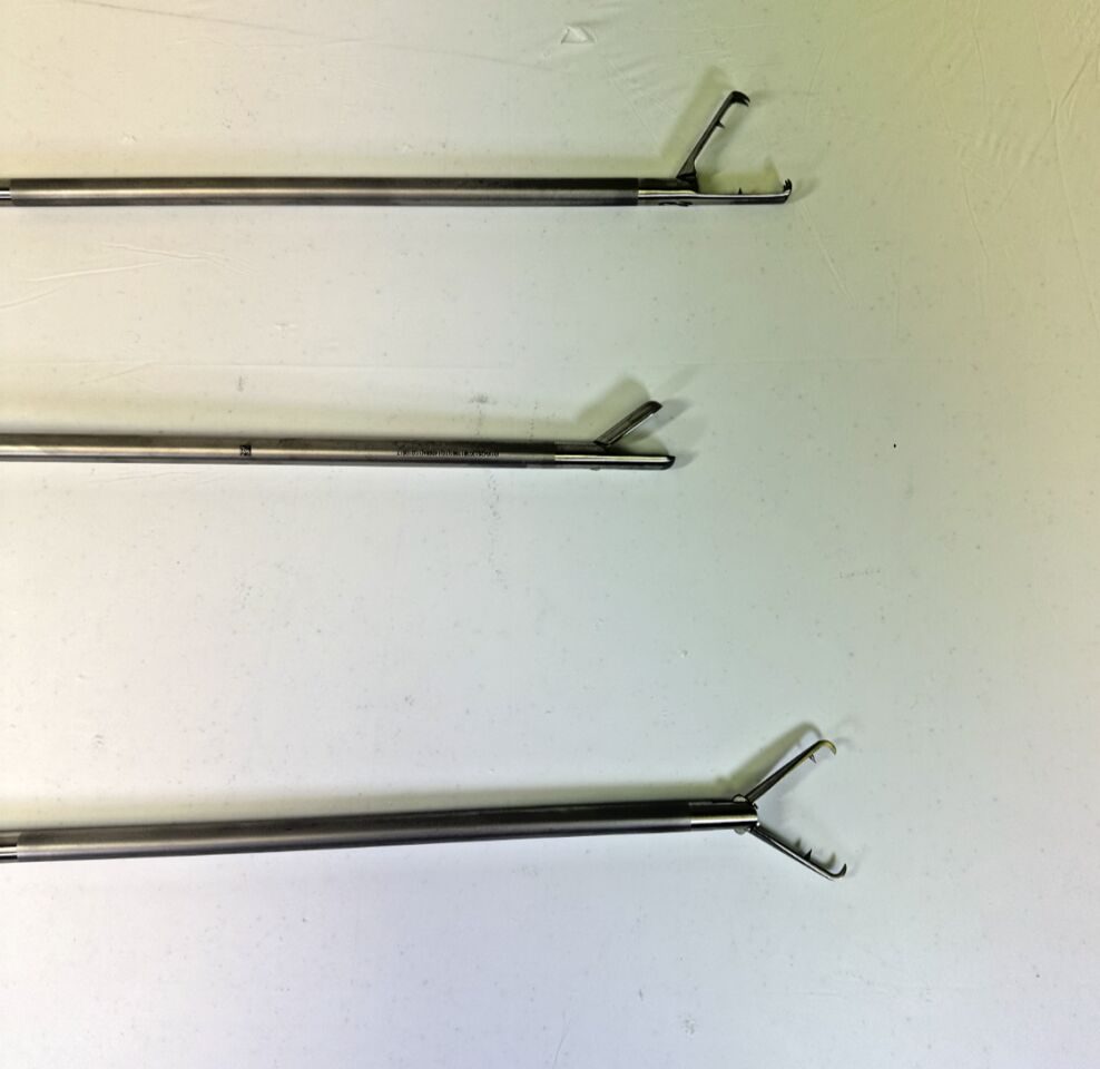 BLUE ENDO  Laparoscopic 13mm Biopsy Spoon & Tenaculum Forceps Set — photo 6
