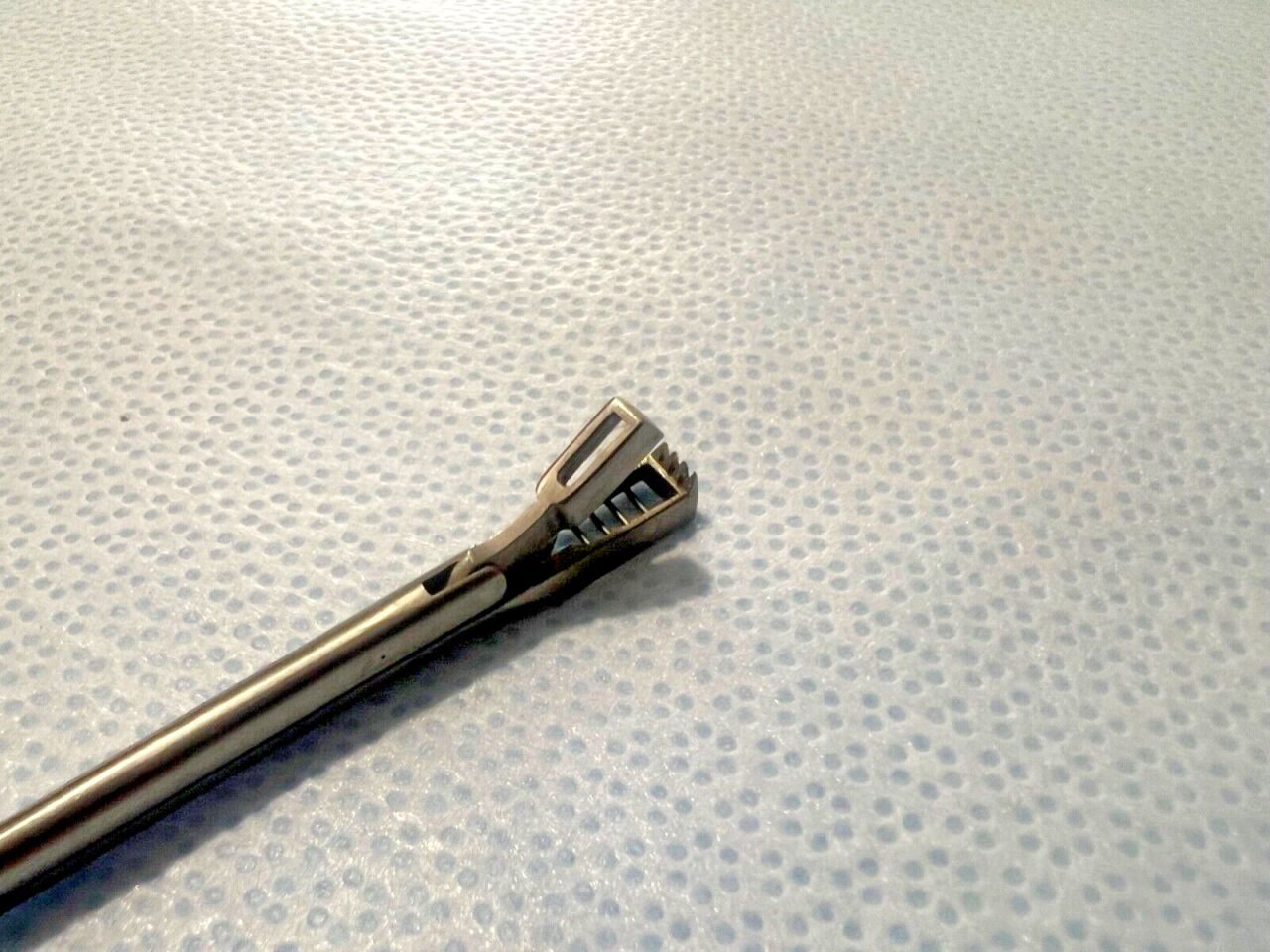 V. MUELLER GL1925 Kevorkian-Younge Biopsy Forceps 3.5mm x 8.5mm x 10" — photo 4