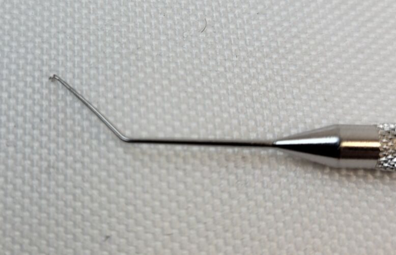 AMBLER SURGICAL 3651E Osher Nucleus Manipulator Angled Shaft 0.5mm K-Shaped — photo 2