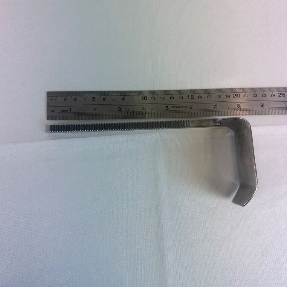 V. MUELLER SU2951-76 Kelly Retractor Blade Book Walter 2" X 3" — photo 9