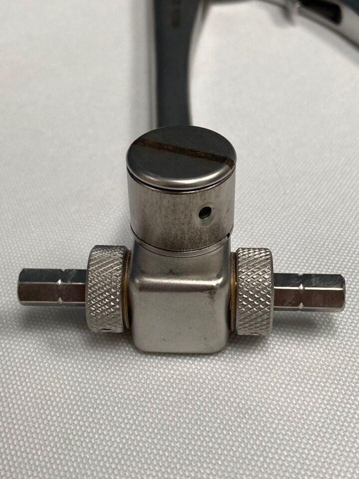 SYNTHES 321.131 Cable Tensioner / Crimper — photo 5