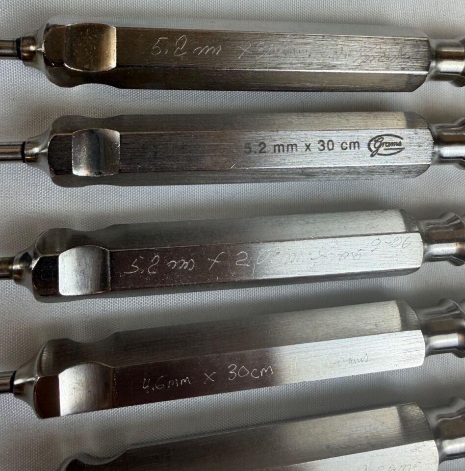 GRAMS Liposuction Cannulas Set of 9 w/ Tray — photo 3