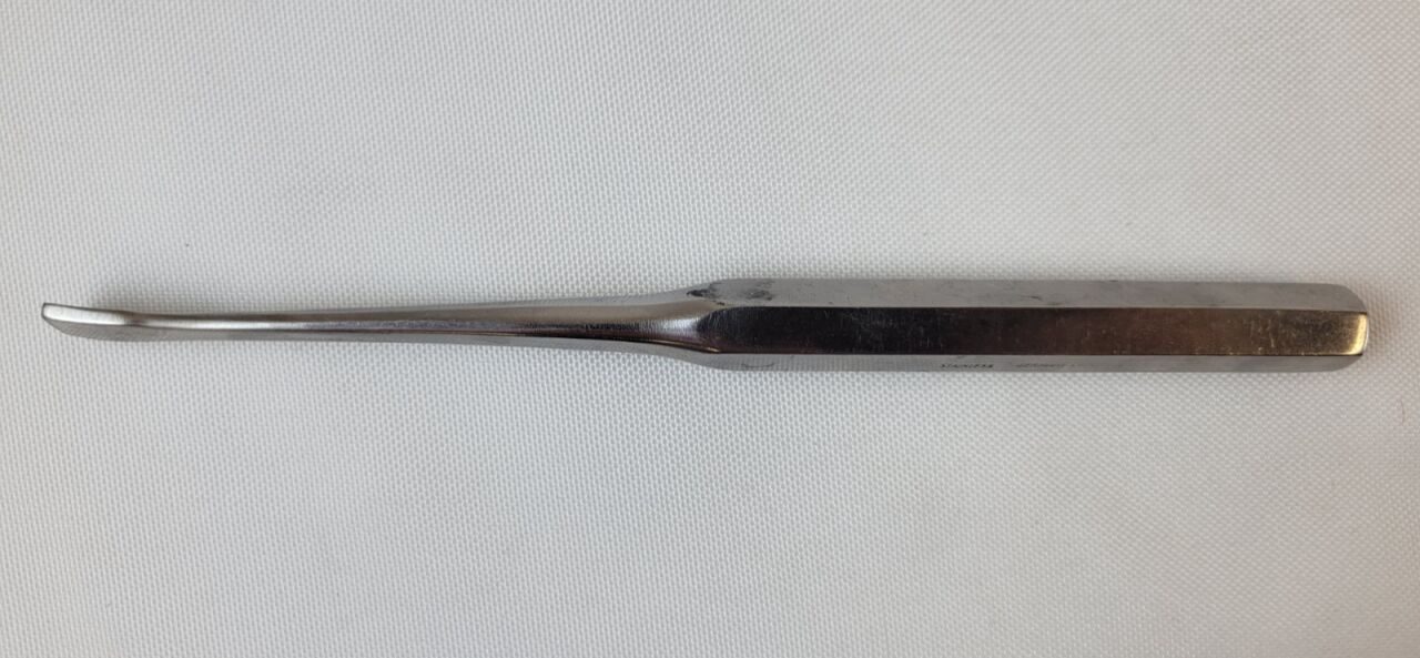 ZIMMER 2910 Key Periosteal Elevator 1/2" Blade Width 7-1/4" Total Length — photo 4