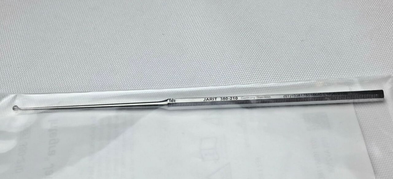 INTEGRA 380-210 Buck Ear Curette Angled Sharp 5-3/4 00