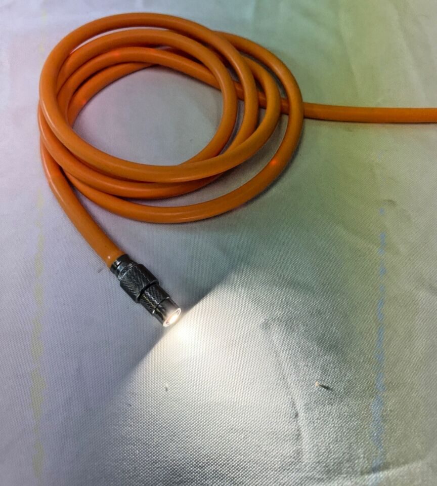 SMITH & NEPHEW 72204924 Autoclavable Fiber Optic Light Cord 5mm x 10' w/ Adapters — photo 2