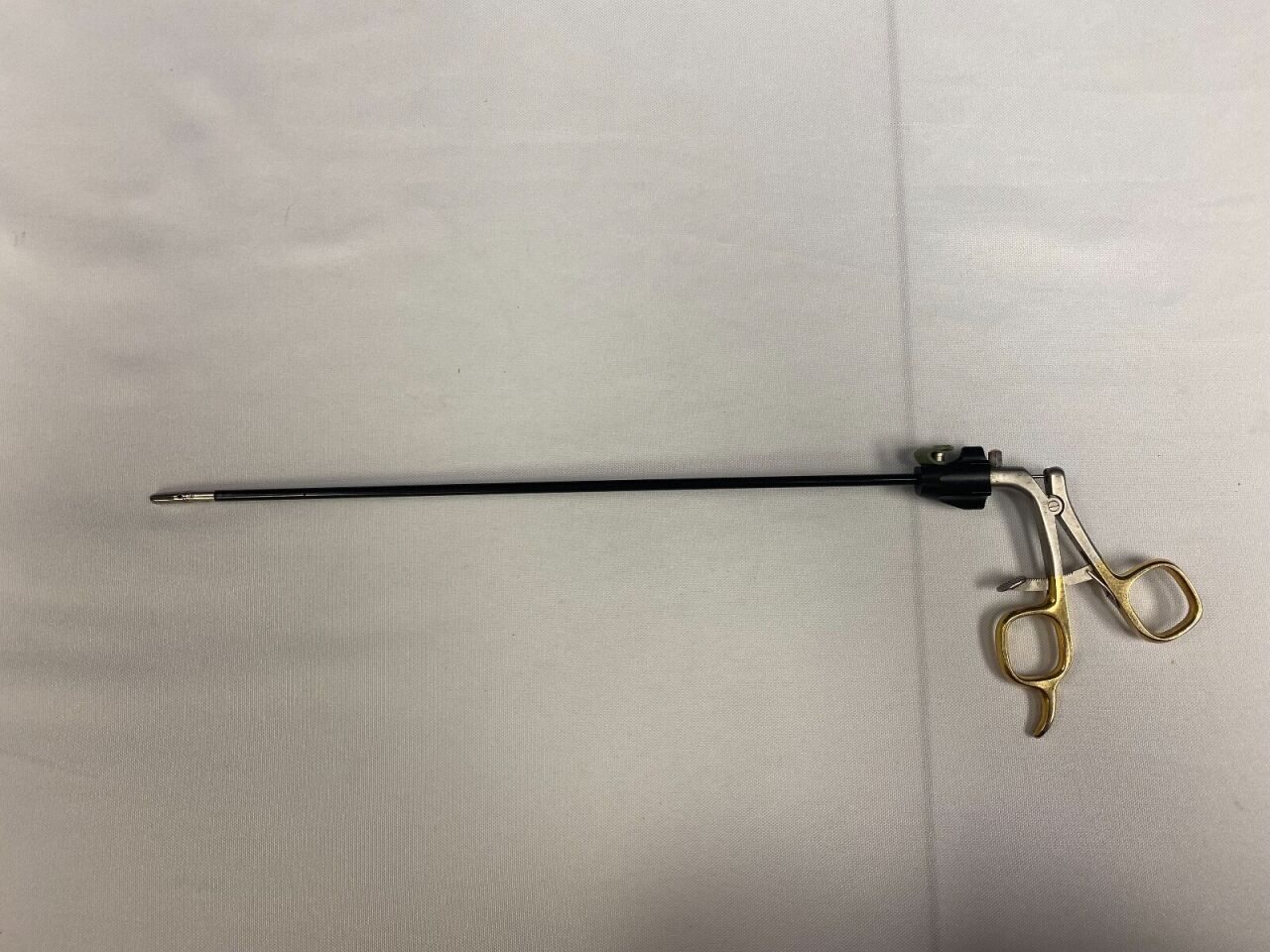 SNOWDEN-PENCER 90-3005 Laparoscopic Grasper Diamond Jaw