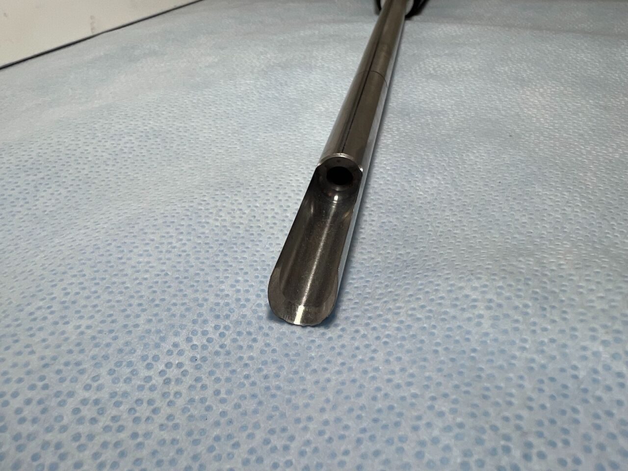 SYNTHES 351.04 Cannulated Cutter — photo 4