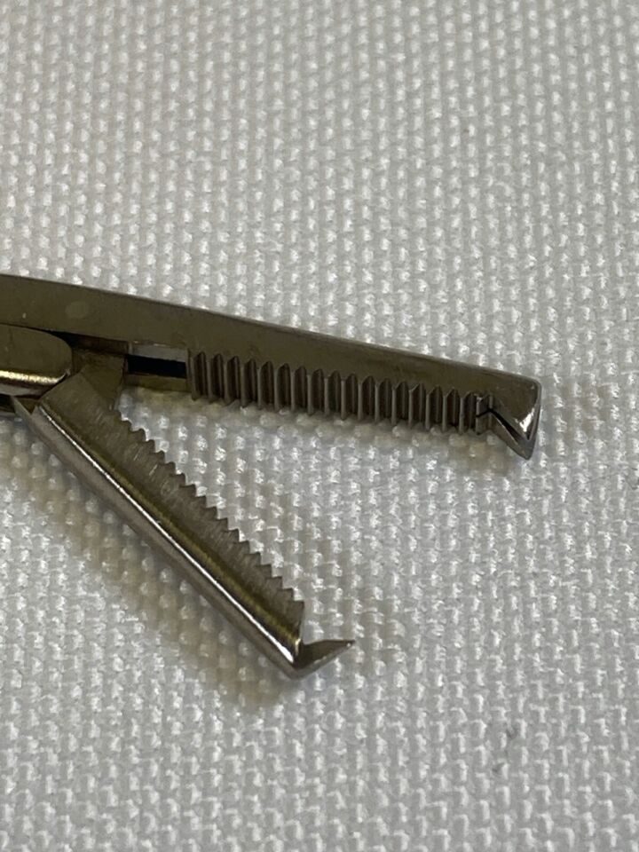 III VM81-2491 Tendon Pulling Forcep Rat Tooth Grasping Clamp 5.5" General Surgery — photo 6