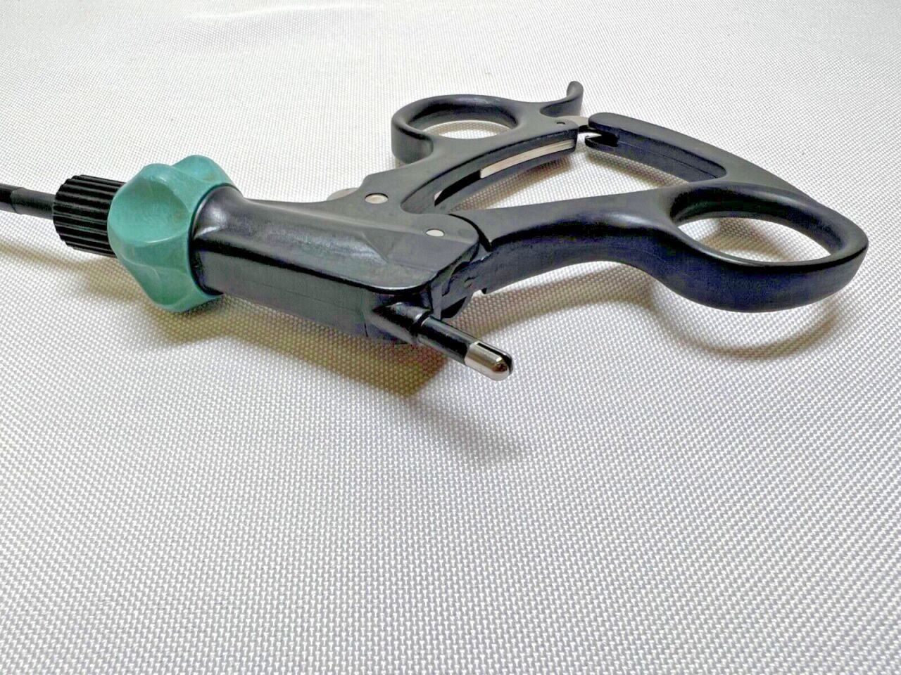 R. WOLF 8393.0004 Laparoscopic Ratcheting Monopolar DA 5mm Cup Grasping Forcep — photo 5