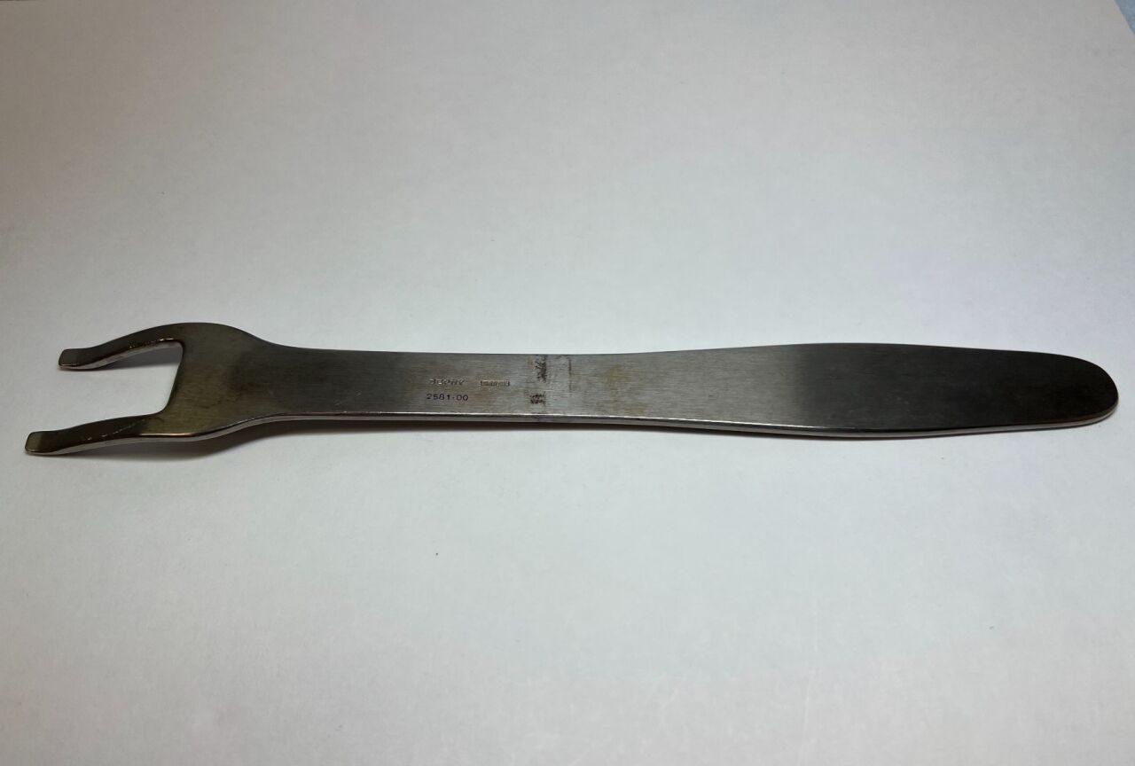 SYNTHES 2581-00 Blount Retractor — photo 4