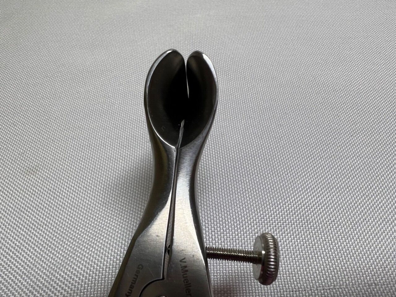 V. MUELLER RH-102 Nasal Speculum 8mm X 50mm X 5" Length — photo 2