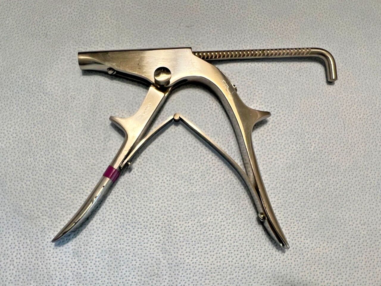 KARL STORZ N-7754 Arnold-Bruening Intracordal Instrument Handle
