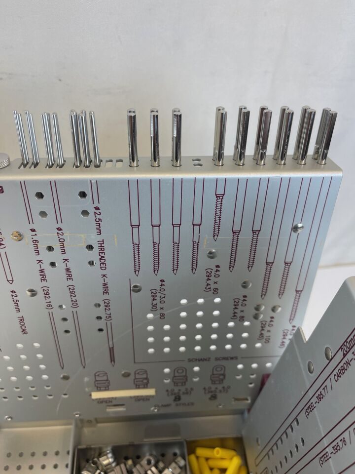SYNTHES  Small External Fixator Set — photo 4