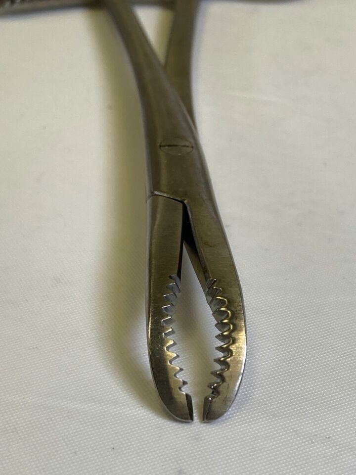 AAP SURGICAL IU 2515-00 Reduction Forceps Lobster Claw 145mm Long — photo 5