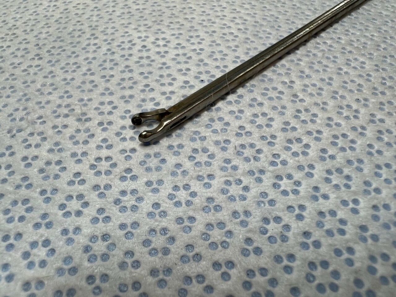 V. MUELLER L-0203 1mm X 5" Micro Cup Forceps — photo 3