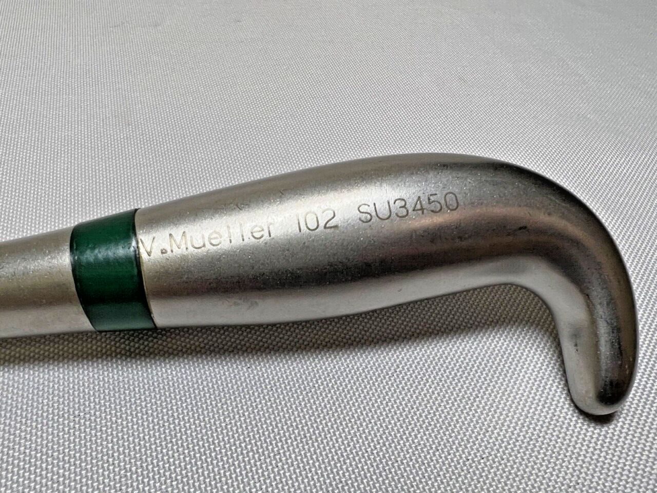V. MUELLER SU3450 Mayo Abdominal Retractor Angled Blade 2-3/4" X 10-1/8" Length — photo 2