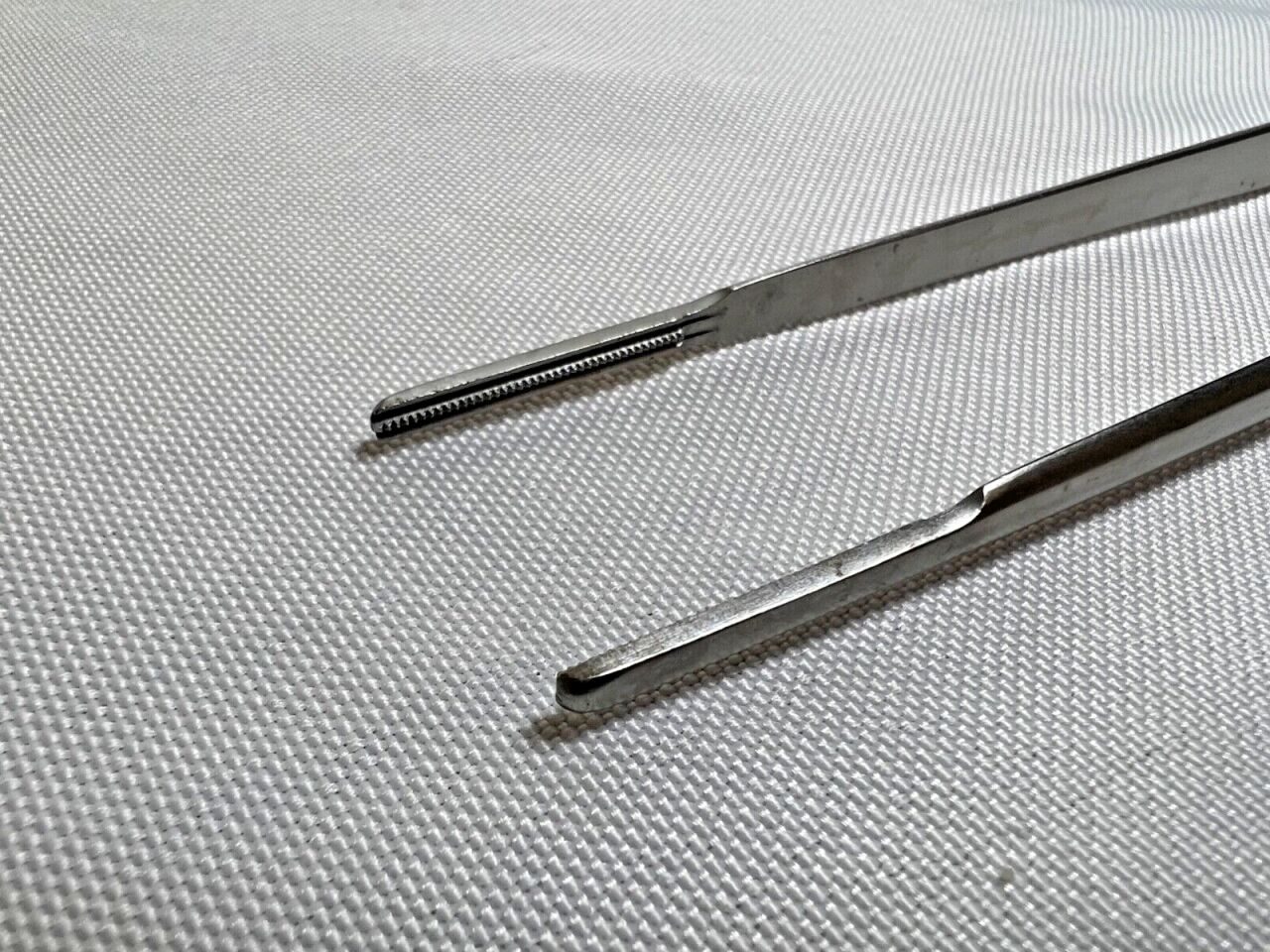 JARIT 320-103 1x2 Teeth 2.8mm X 24mm Jaws DeBakey Thoracic Tissue Forceps — photo 5