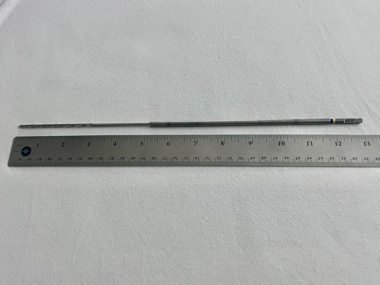 SYNTHES 03.010.060 Three-Fluted Calibrated Drill Bit 3.2mmX330mm — photo 2