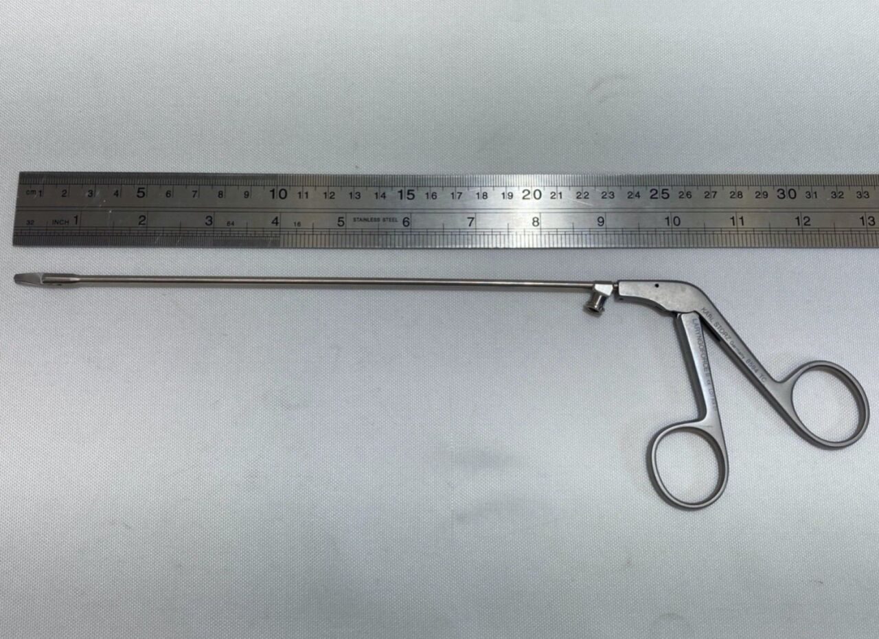KARL STORZ 8594TC Laryngeal Scissor Heavy 10mm Right Curve Blade 3mm x 23cm ENT — photo 9