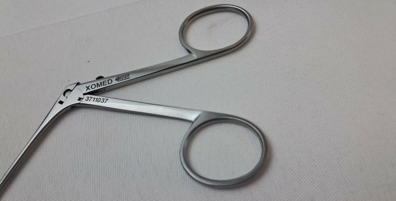 XOMED 3711037 Struempel Forceps 2.4mm Angled Up 90deg — photo 4