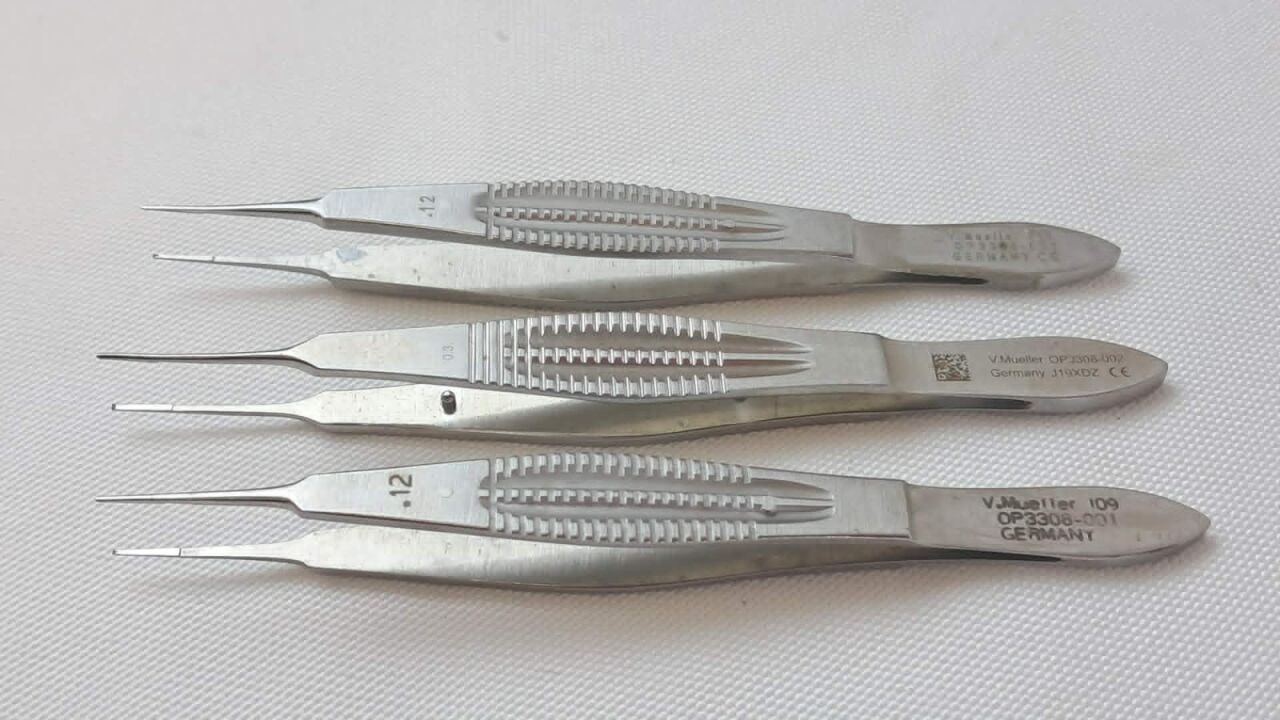 V. MUELLER OP3308-001 & OP3308-002 Castroviejo Corneal Suturing Forceps Set — photo 1