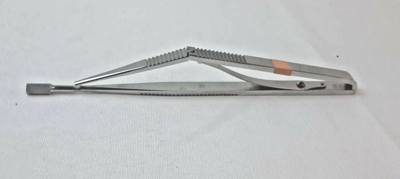 STORZ E2798 Kelly Descemet's Membrane Punch