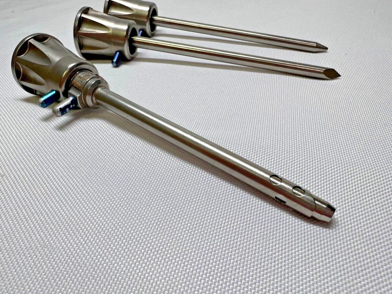 CONMED LINVATEC  Set Of 4 Straight 5.8mm Cutter Cannula & Obturators — photo 4