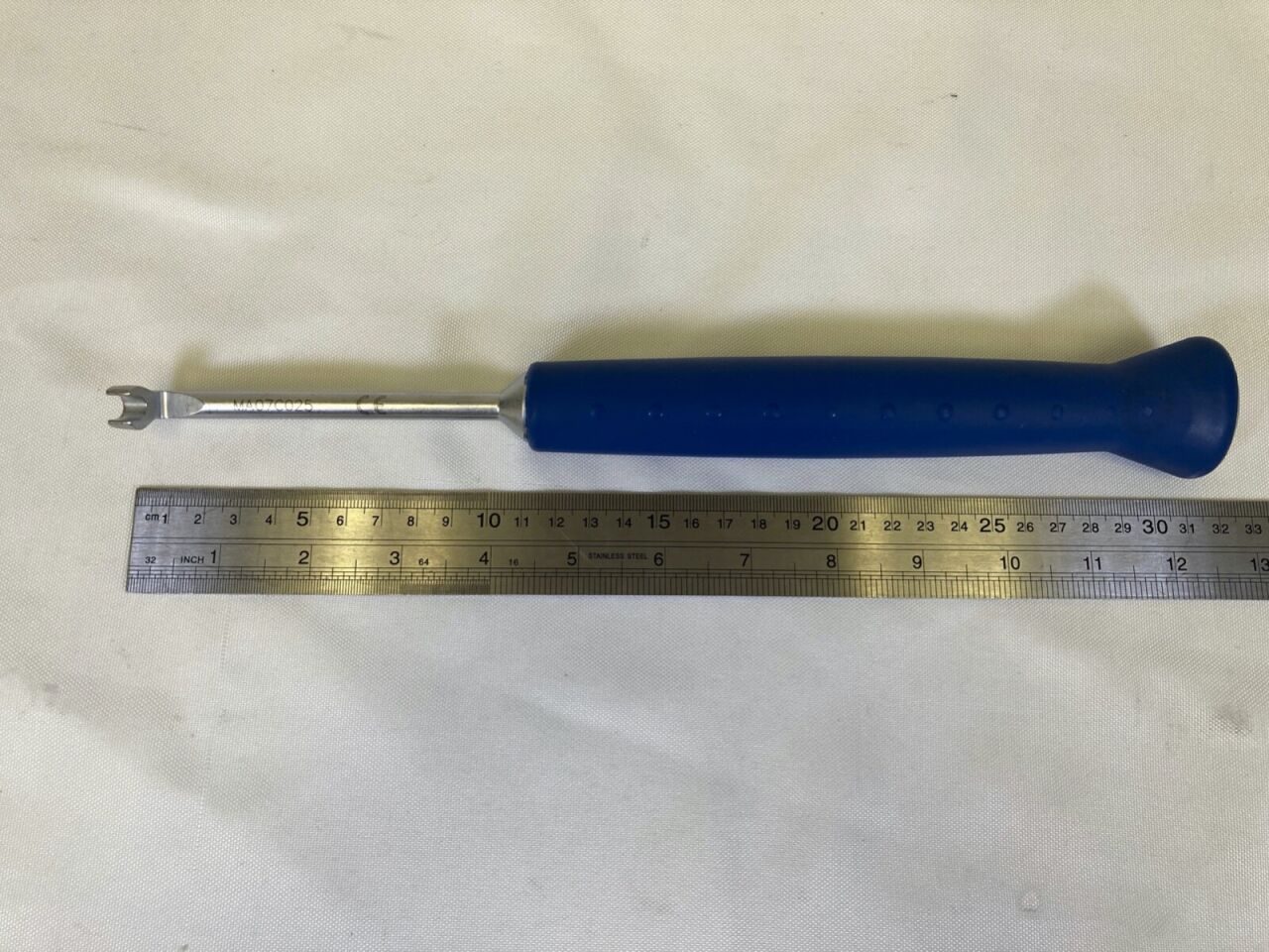 MEDTRONIC 7486235 CD Horizon Solera 6.35mm C-Shaped Rod Pusher — photo 6