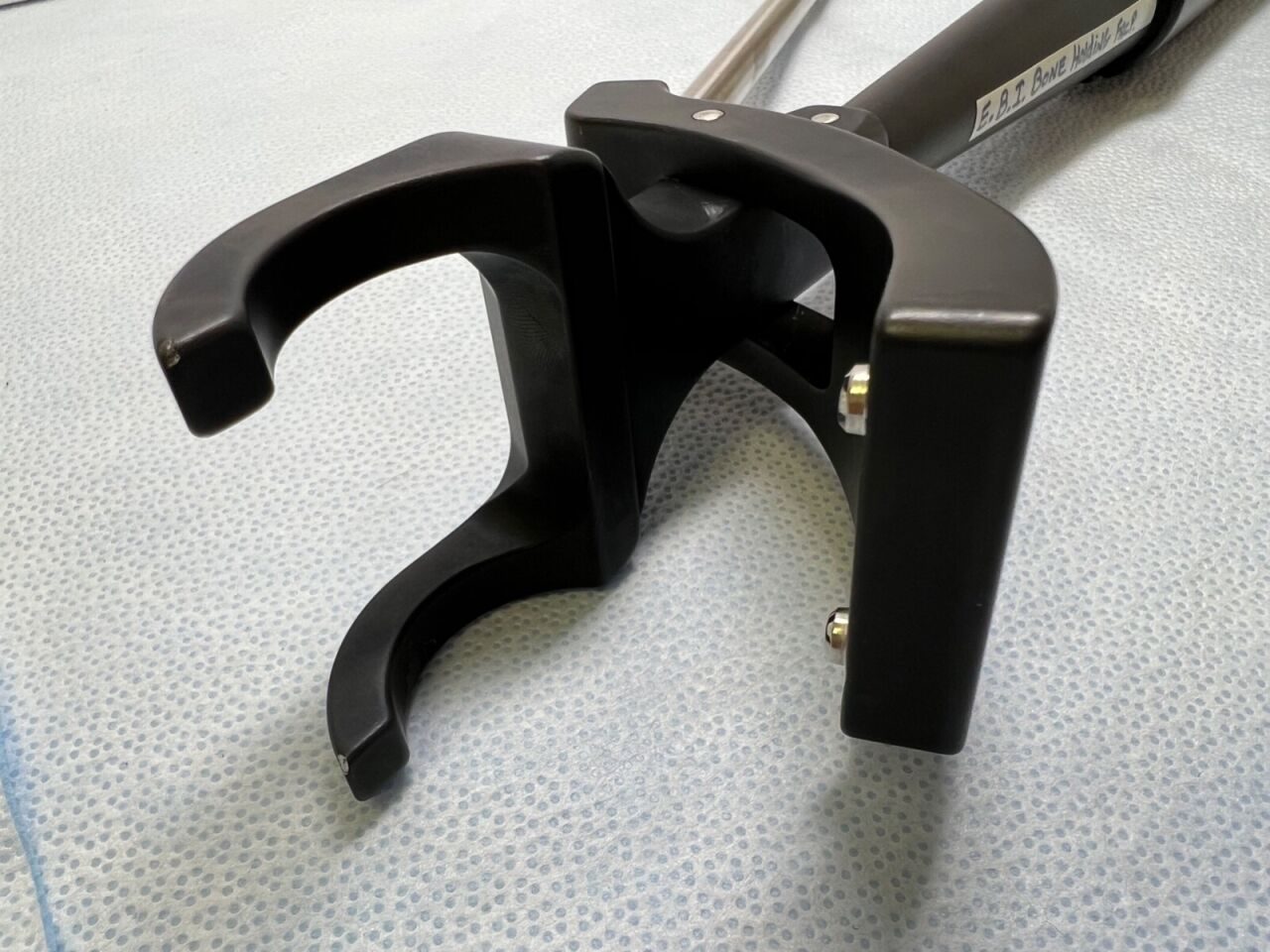 ORTHOFIX 11201 Self Locking Manipulation Forceps — photo 4