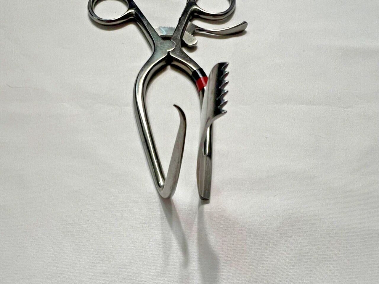 CODMAN 80-1653 Williams MicroLumbar Discectomy Retractor 70mm X 20mm Blade 6" L — photo 3