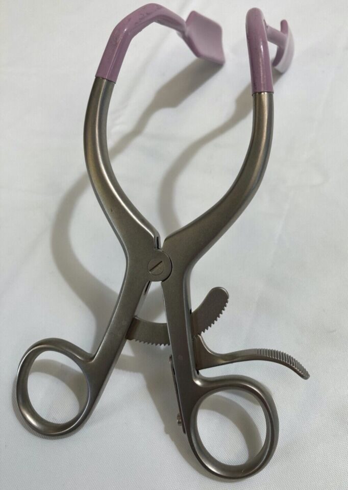 GYNEX 2430 LLETZ Lateral Vaginal Retractor Medium 55mm Blades OBGYN