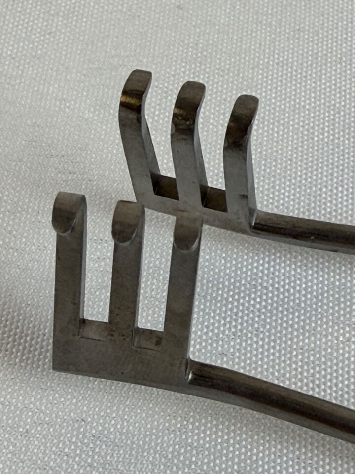 WEITLANDER 13-52260 Retractor w/ 3x3 Blunt Prongs Hinged Arms 6.5" — photo 4